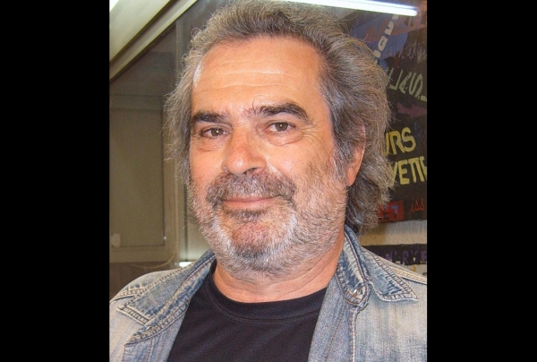 Gérard Suissia, peintre contemporain, Lauréat du Palmarès , a obtenu le Grand Trophée National du Paysage 2022 Paysage Abstrait Urbain