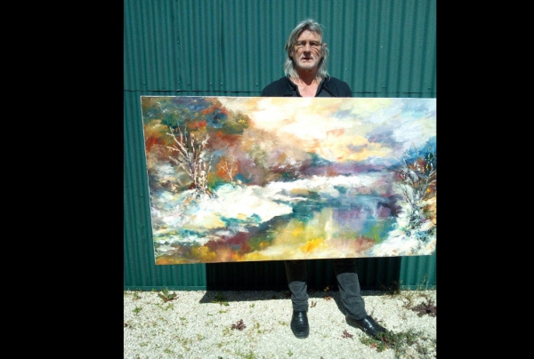 Une expérience de près de 50 ans de peinture et d'expositions, à présent une reconnaissance internationale témoignent du haut niveau de peinture de Michel SKUPIEN. Le Trophée International de la Création dans les Beaux-Arts lui a été attribué.