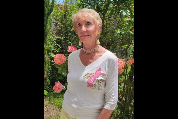 Fanny LAFFITTE est une artiste exceptionnelle retenue pour présenter ses aquarelles à la IIIe Journée Mondiale des Styles Artistiques. Son univers nait de son extrême sensibilité, ses aquarelles sont d'une esthétique subtile.