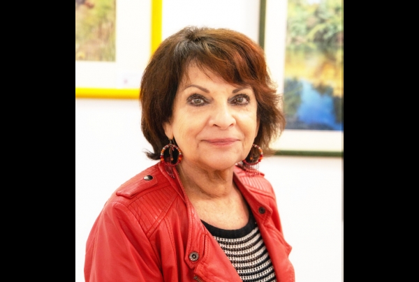 L'éminente artiste peintre et pastelliste Michèle DURETÊTE-BRODEL  est Lauréate de la sélection nationale 2024.Le Comité du Jury lui a attribué à l'unanimité la Plaquette d'Honneur avec Médaille de Talent des Arts d'Aujourd'hui Artiste d'Excellence.  