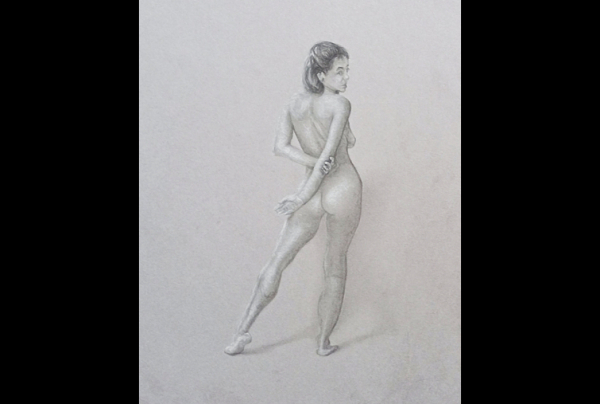 Dessin. ''Nu Féminin en Pied'' vu de 3/4 dr., réalisé à la pierre noire rehaussée de craie blanche sur carton gris, format 24x32cm Stéphanie LEBEAU alias Fany avec un trait sûr excelle dans l'art du dessin académique, Lauréate du Palmarès 2025.   
