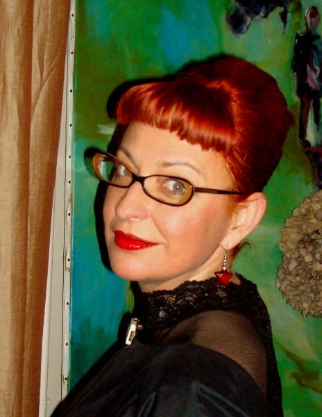 LA PEINTRE BETTINA SCHOPPHOFF, SON STYLE PICTURAL INTRODUIT DANS L'ART EUROPEEN UNE TOUTE AUTRE FACON DE REVELER  LE SUJET