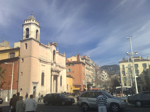 Toulon et son ciel bleu.