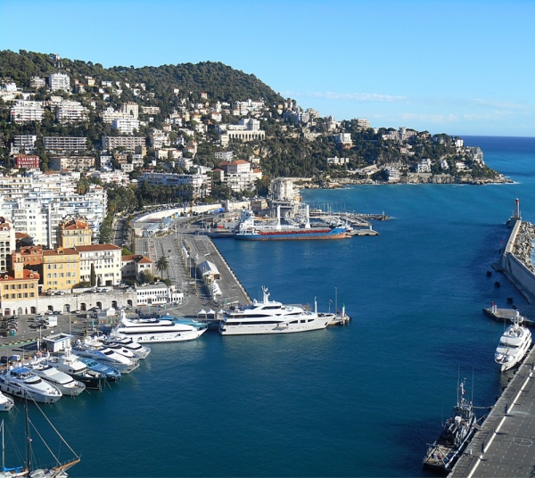 Vue du port de NICE