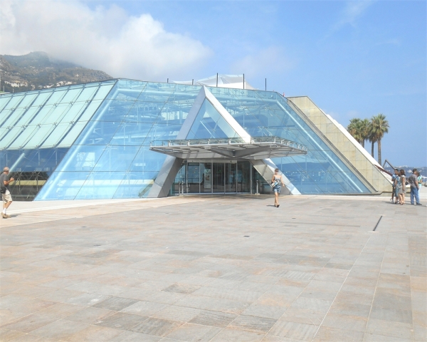 vue du Grimaldi Forum Monaco