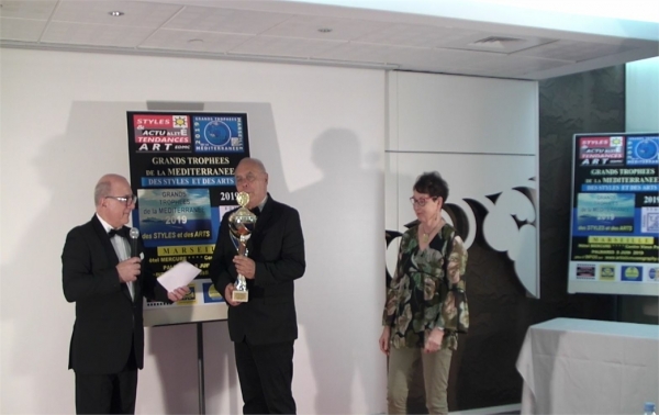 Grand Trophée de la Méditerranée des Styles et des Arts MARSEILLE 2019 - (EDMC) attribué par le Jury à Emmanuelle AMSELLEM, peintre