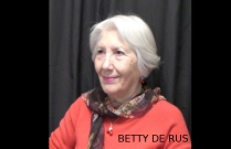 La peintre Betty De Rus,  à remporté un Award d'Or des Arts Visuels avec félicitations du Jury pour sa  peinture spécialisée dans le domaine des Grottes et des Gouffres. 