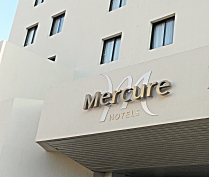 Salon Dali Hôtel Mercure **** Hyères-Les-Palmiers Côte-d'Azur