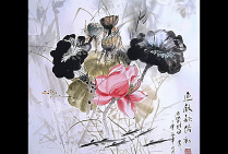  ''Lotus aux Poissons'', 78x78cm, Sylviane LEBLOND, nous emmène ici aux confins d'une finesse florale, les sensations ouvrent la vision sur le dépassement d'une esthétique  première, impressions et réalité se nouent en osmose.   