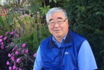 Toshio ASAKI, son style pictural empli d'émotions, de ressentis intérieurs, est comme un écho international voire universel pour l'impressionnisme initial français. Peindre au delà du figuratif et faire primer le sensible est essentiel chez cet artiste. 