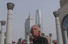 Le peintre abstrait Alain DELIC en Chine ici à TIANJIN, troisième grande ville chinoise, après PEKIN et SHANGHAI, qui compte près de neuf millions d'habitants