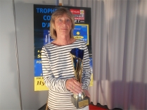 Louise BRESSANGE, peintre, a obtenu le Trophée Côte-d'Azur Art Contemporain 2017
